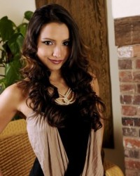 Эротичная девка в сексуальном наряде Эротичная девка в сексуальном наряде