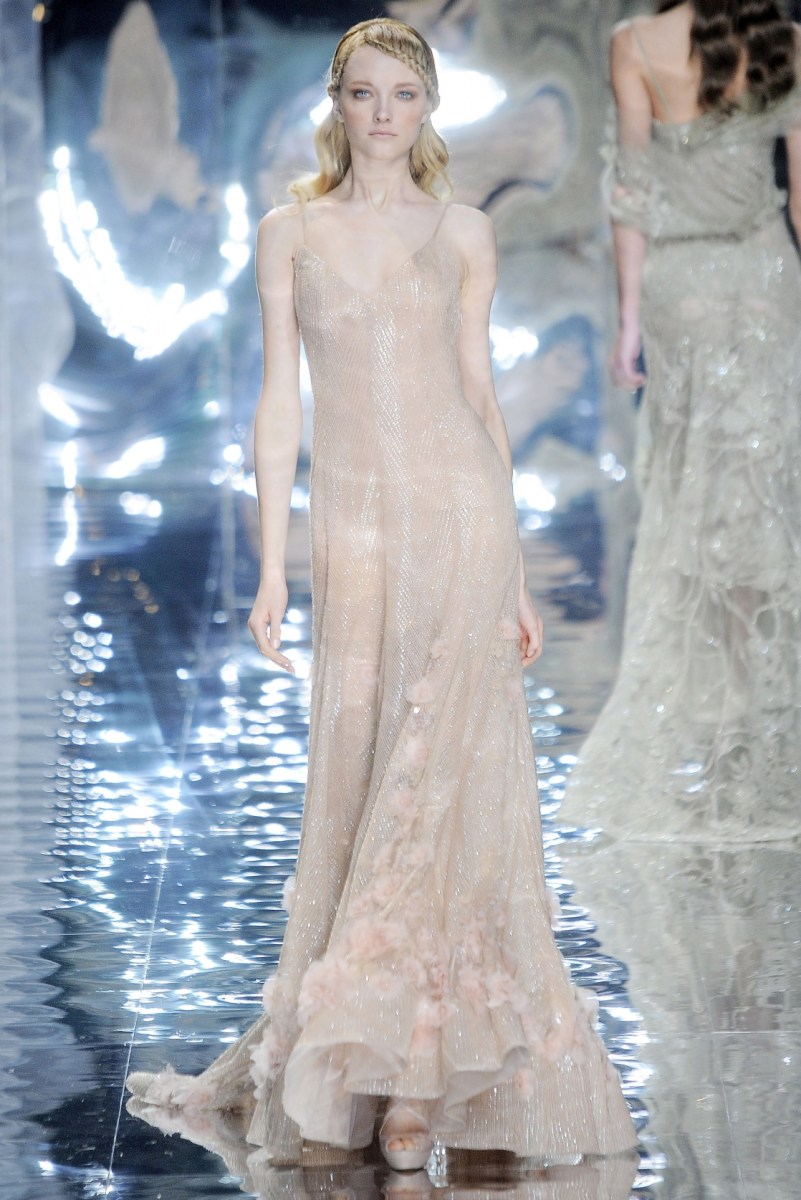 Влада Рослякова Runway