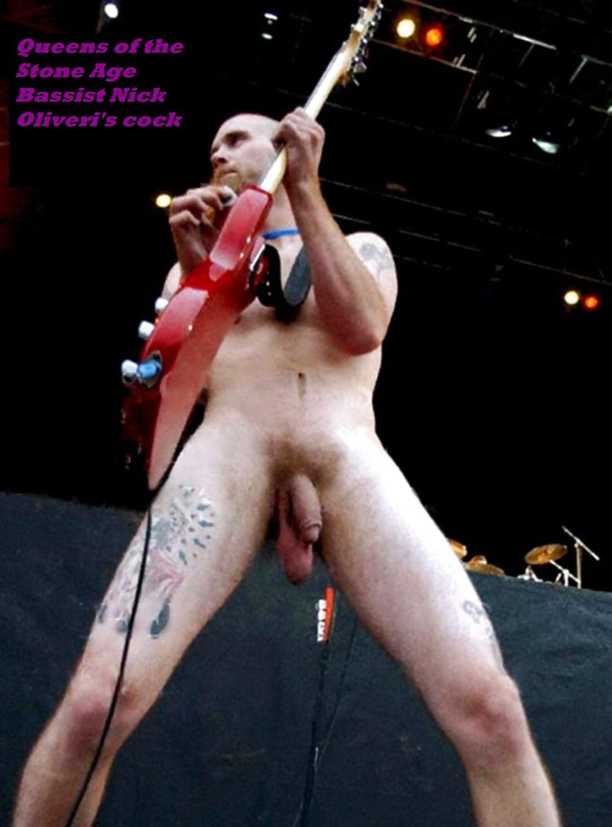 Музыкантши с инструментами ххх