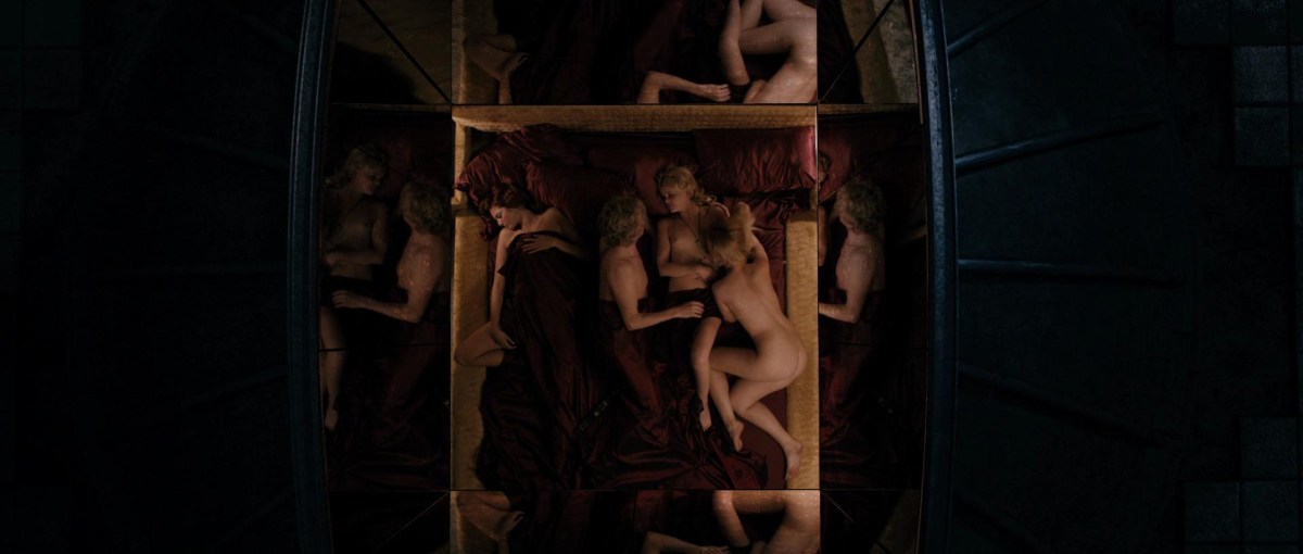 Имоджен Путс откровенно nude в фильмах