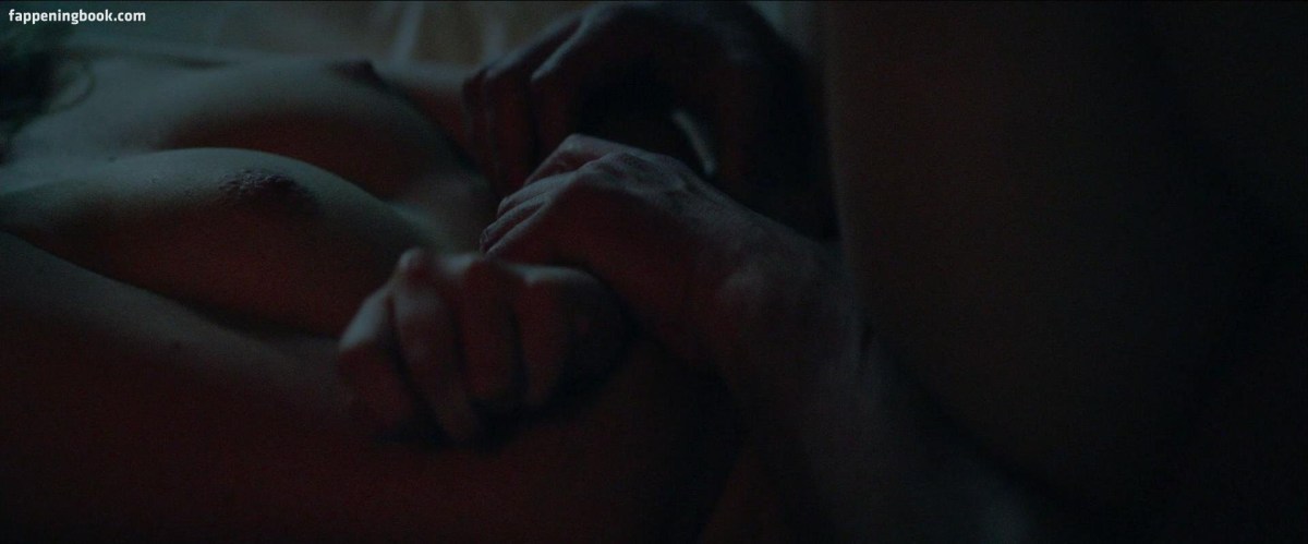 Имоджен Уотерхаус постельная сцена