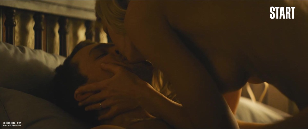 Ivana Sugar голая с небритой