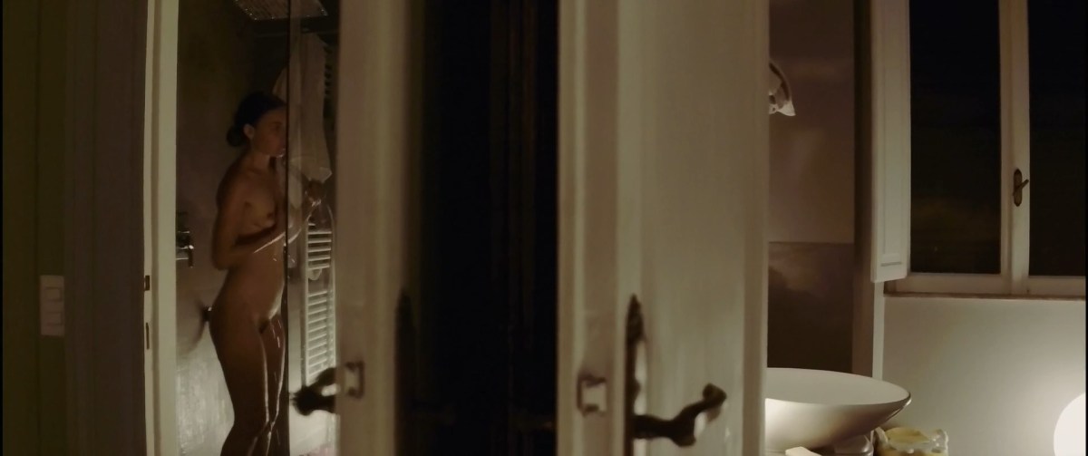 Сабрина Свит в чулках голая