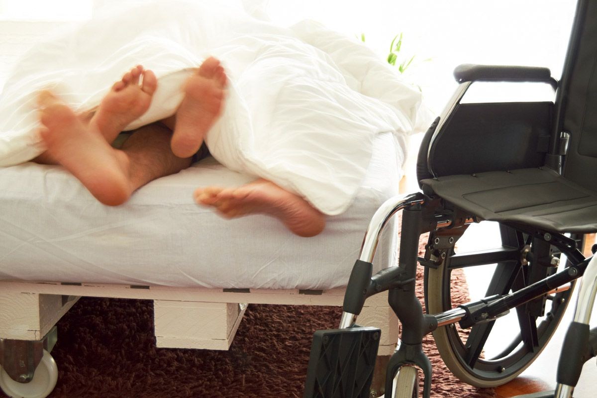 Порнушка с безногой девушкой