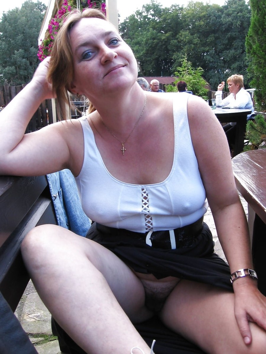 Взрослая женщина засветила