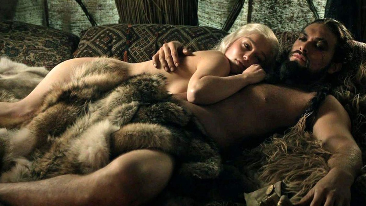 Эмилия Кларк эротические