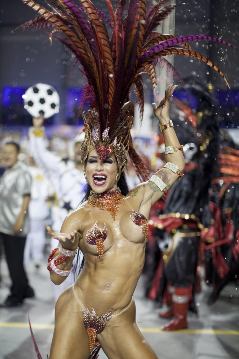 Голые бразильянки Brazilian Carnival 2020