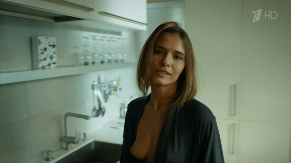 Карина Разумовская фотосессия ню