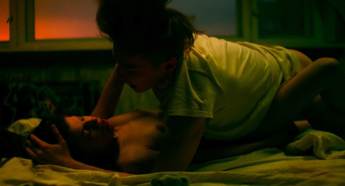 Софья Лебедева а зори здесь тихие 2015 баня