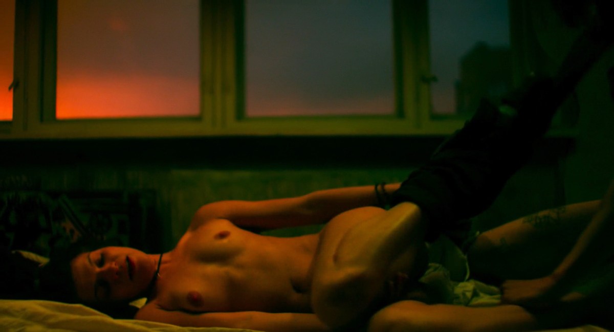 А́гния Евге́ньевна Кузнецо́ва ню