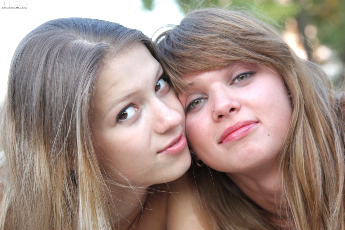 Марта и Анита