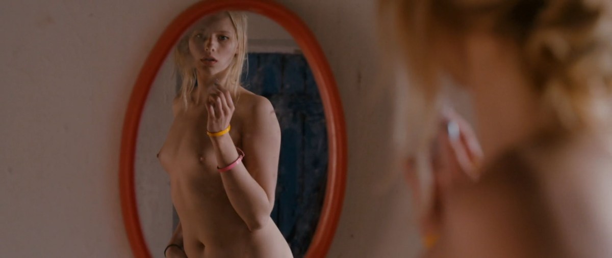 Киска Ольги в черных чулочках