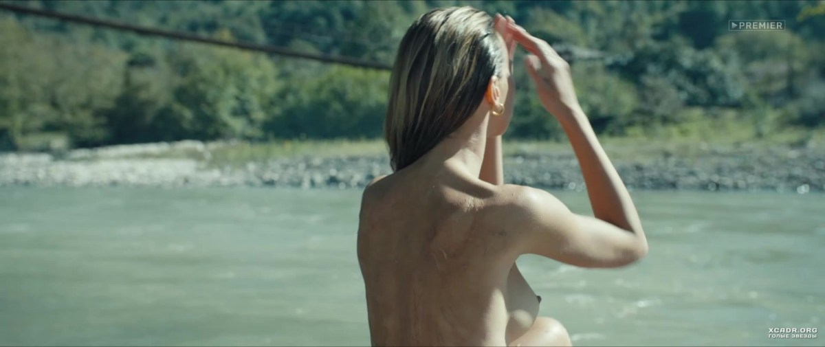 Представительницы прекрасного пола голые