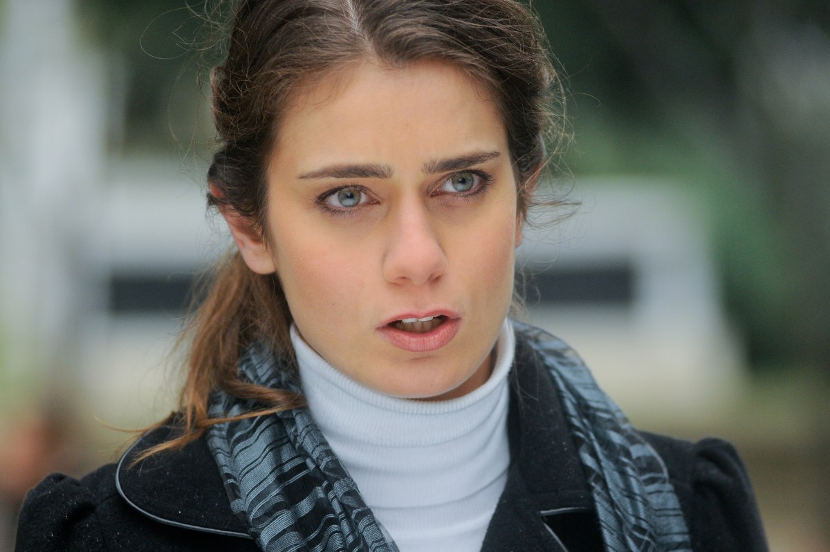 Çiğdem Batur фото рекламирует