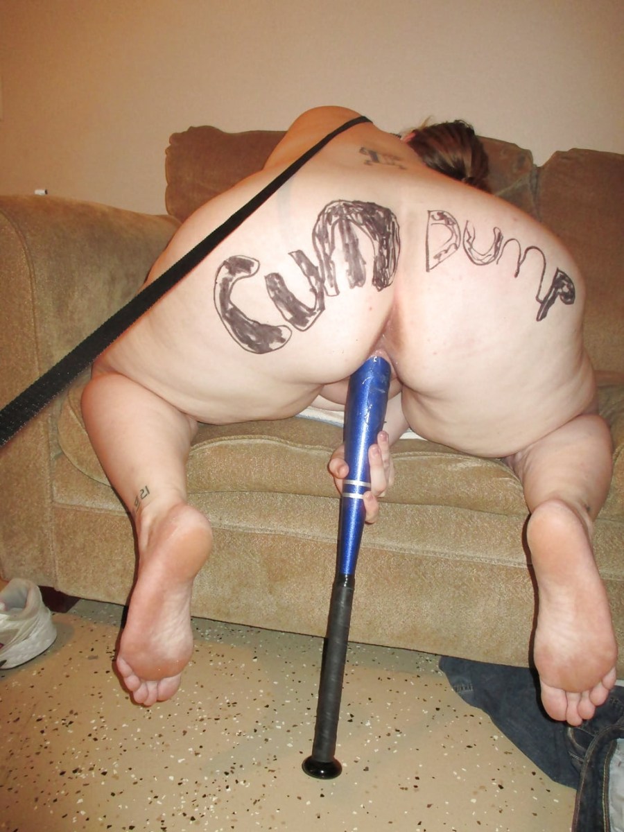 Бейсбольная бита в заднице