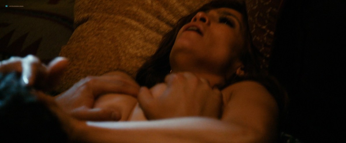 Голая дженифер Лопес в фильме поворот