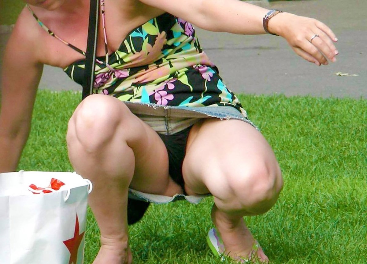 Голые женщины в машине частное