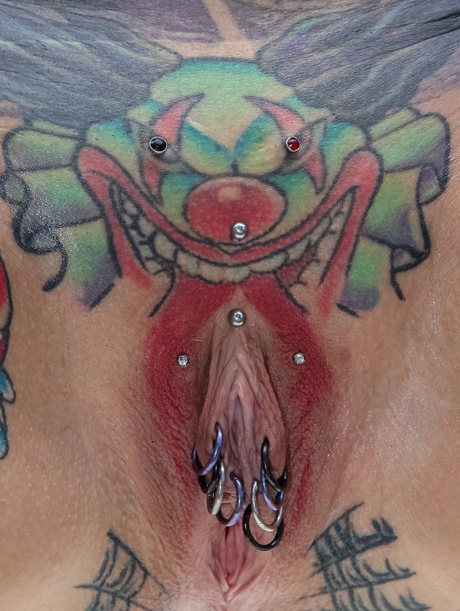 Интимные тату