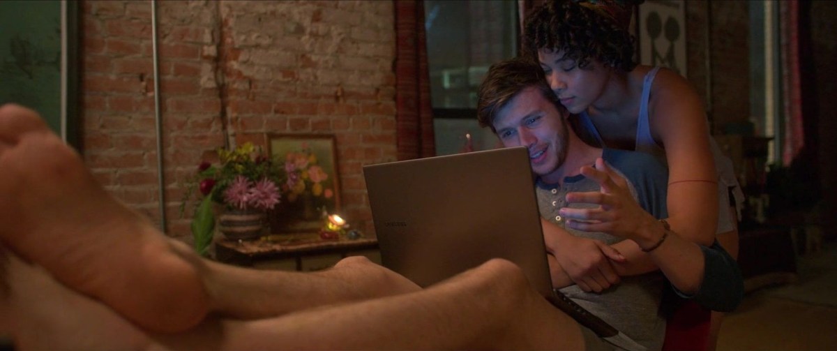 Голые девки тёмный фон