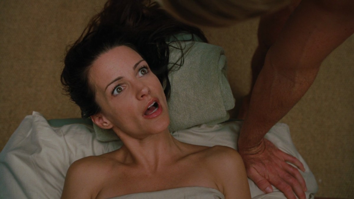 Кристин Дэвис горячие фото с голыми сиськами