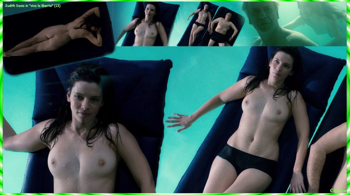 Кристин Дэвис (Kristin Davis) naked