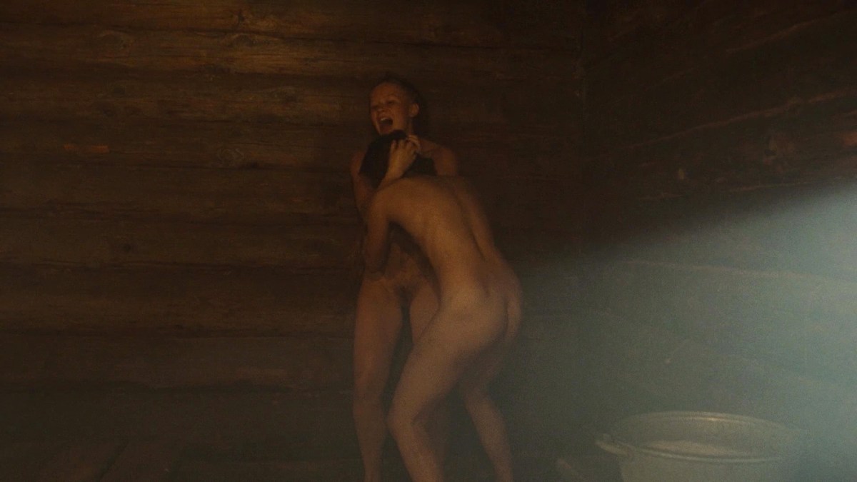 Анастасия Зенкович ню