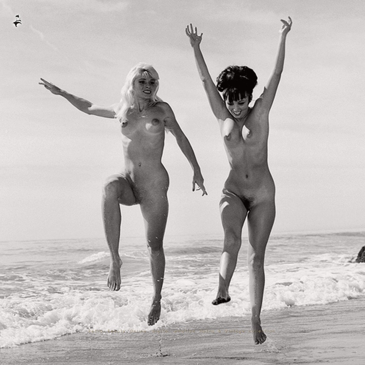 Анальный трах на пляже