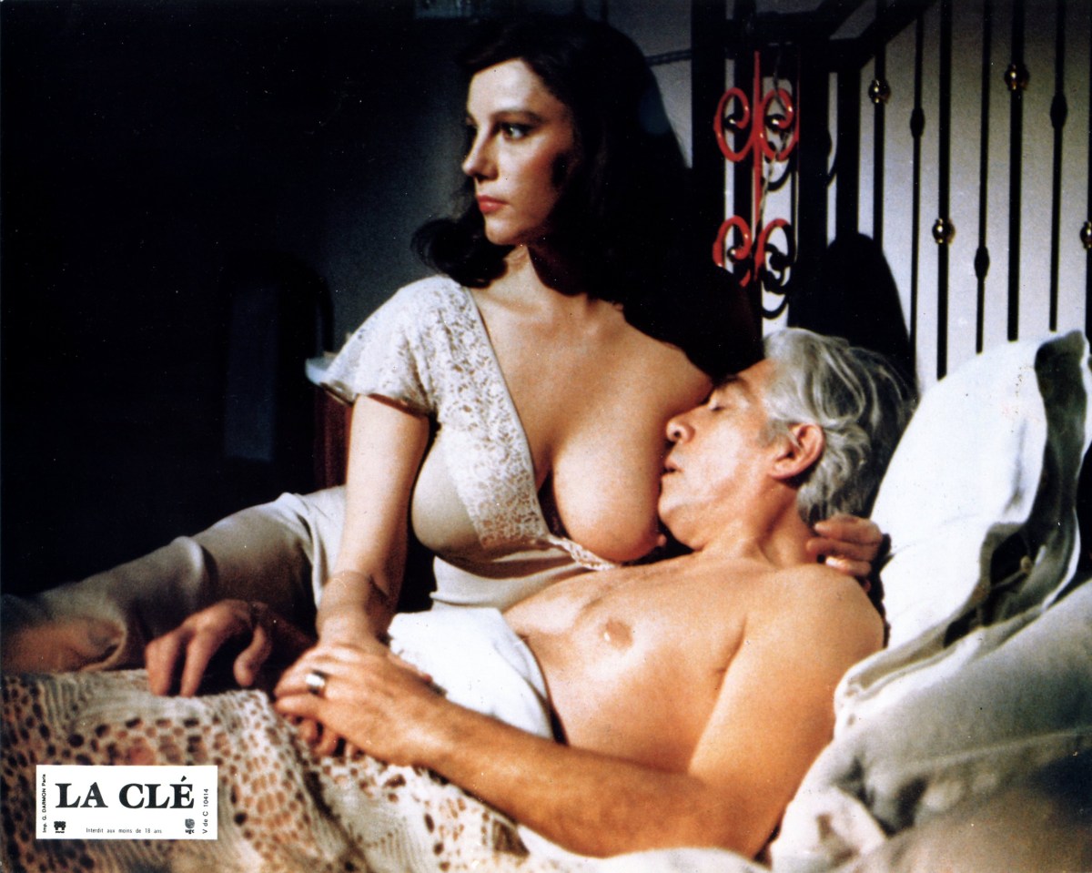 Ева Ловия порнозвезда голая фото смотреть