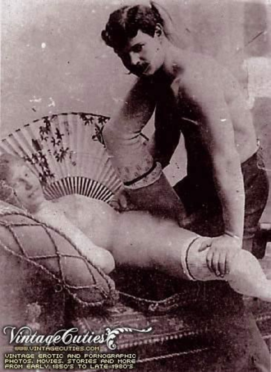 Старые порнографические снимки