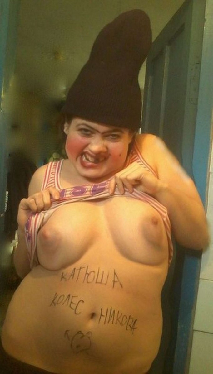 Голые идиотки из соцсетей