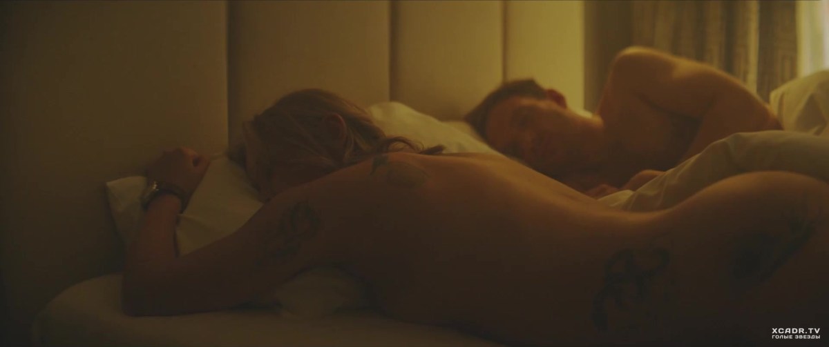 Ю́лия Серге́евна Переси́льд nude