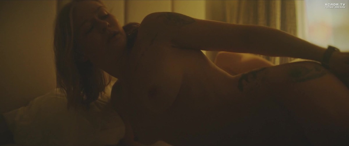 Юлия Пересильд голая в фильме