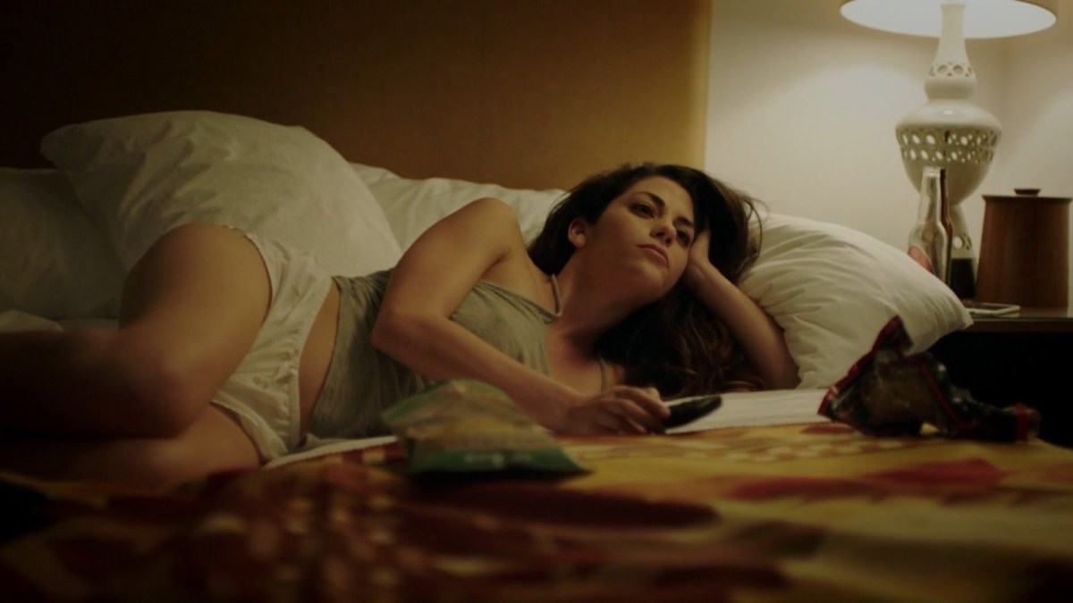 Louise Cliffe грудь