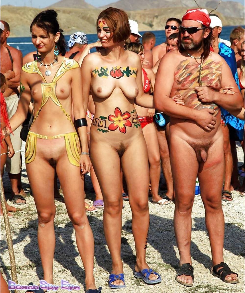 Голые девки на конкурсе красоты