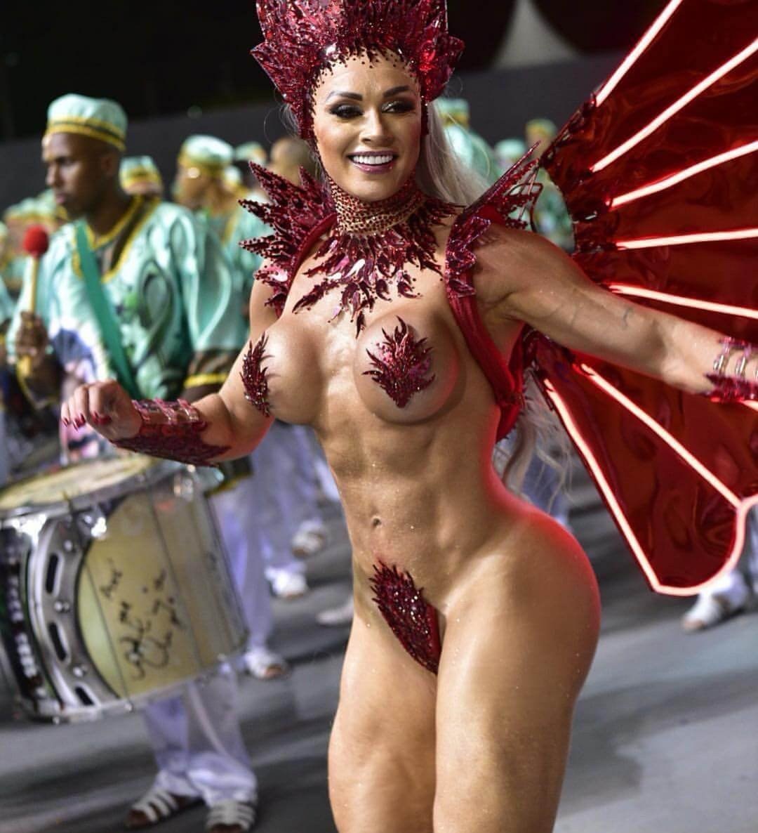 Голые бразильянки Brazilian Carnival 2020