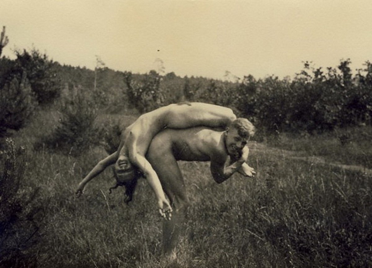 Мужское плавание нагишом