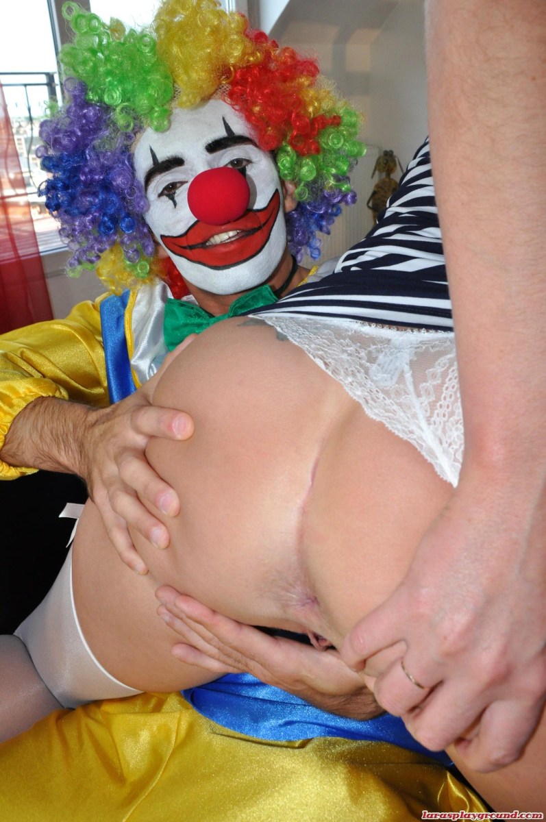 Клоуны и клоунессы ххх