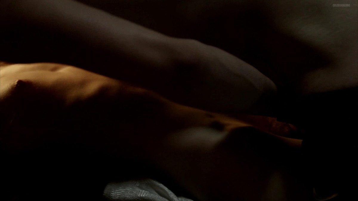 Лора Хэддок демоны да Винчи постельная сцена