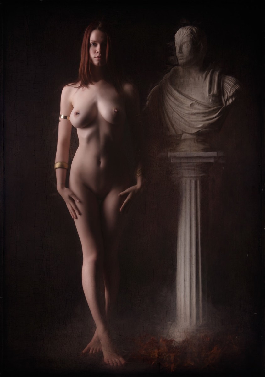 Noémie Schmidt Версаль