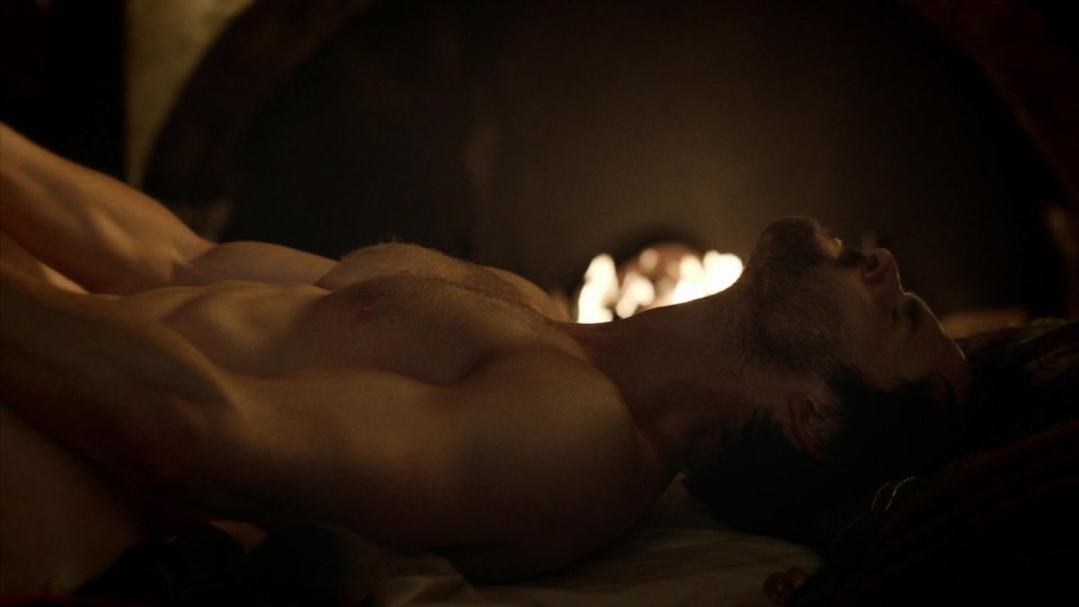 Гера Хилмарсдоттир топлес