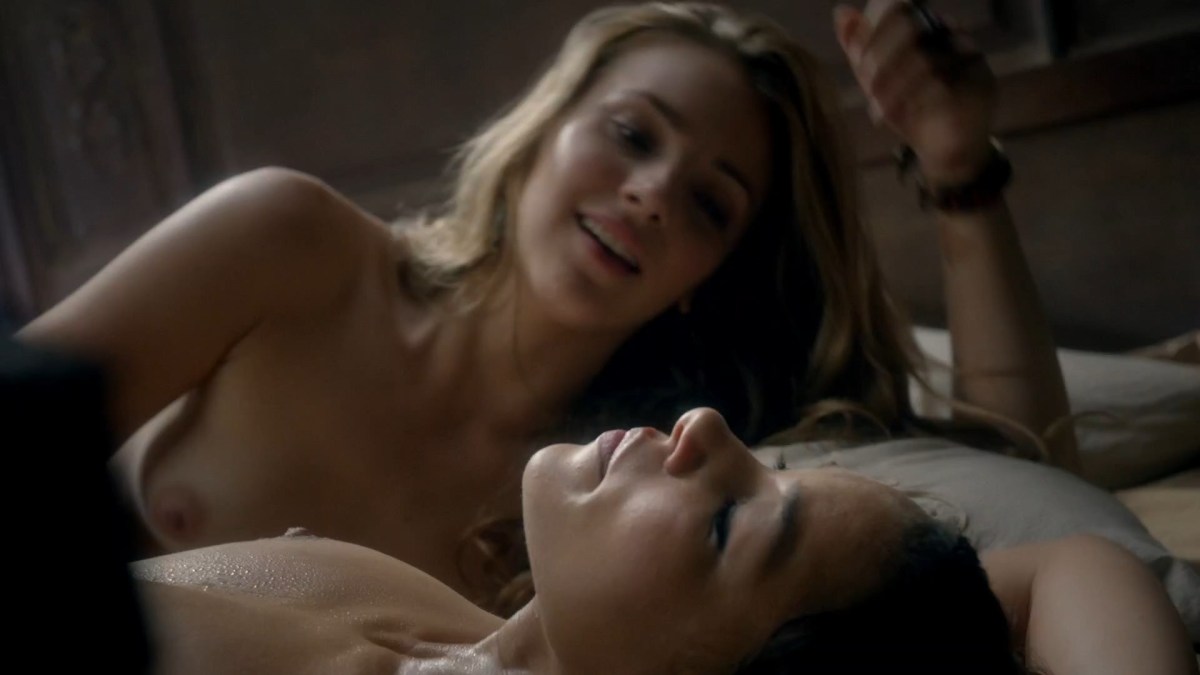 Анна Казючиц ню в фильмах