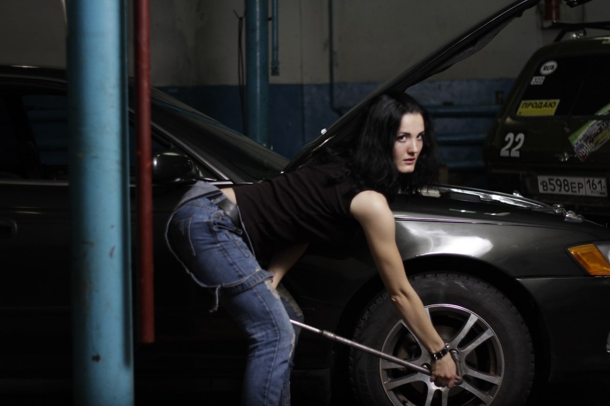 Настя туман автомеханик