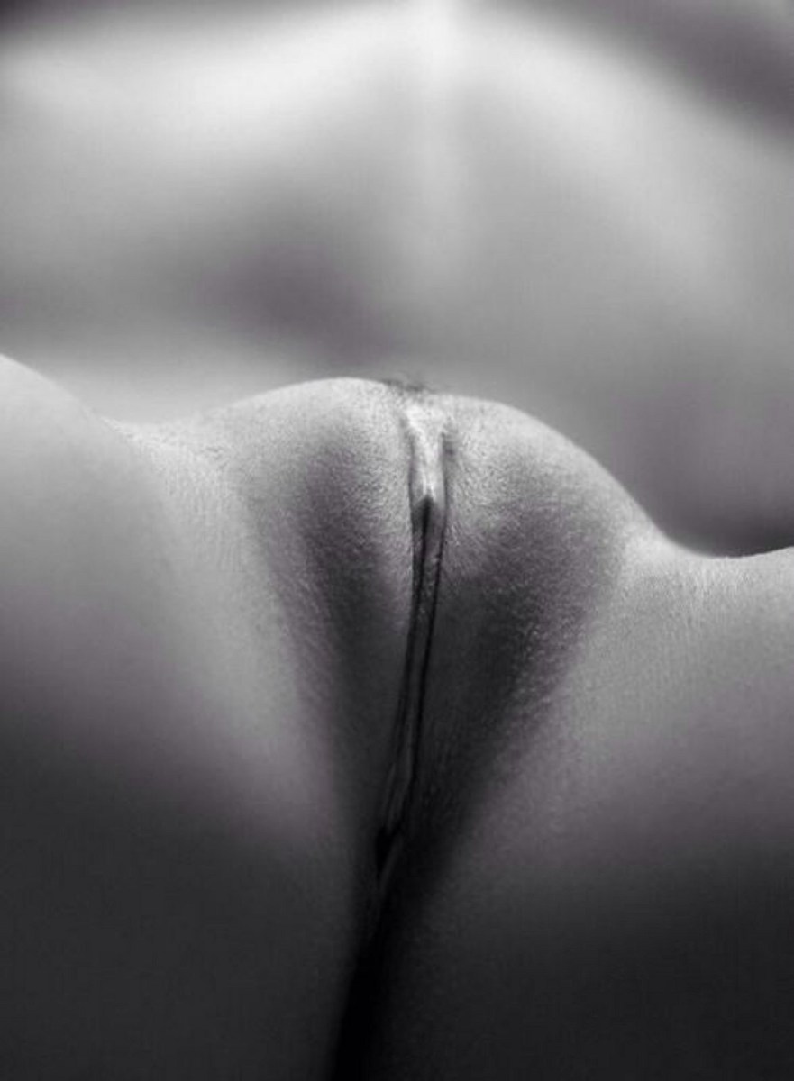 Красивый лобок крупным планом