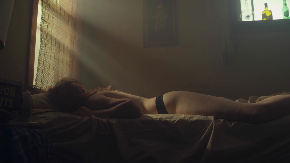 Сара Линд Maxim