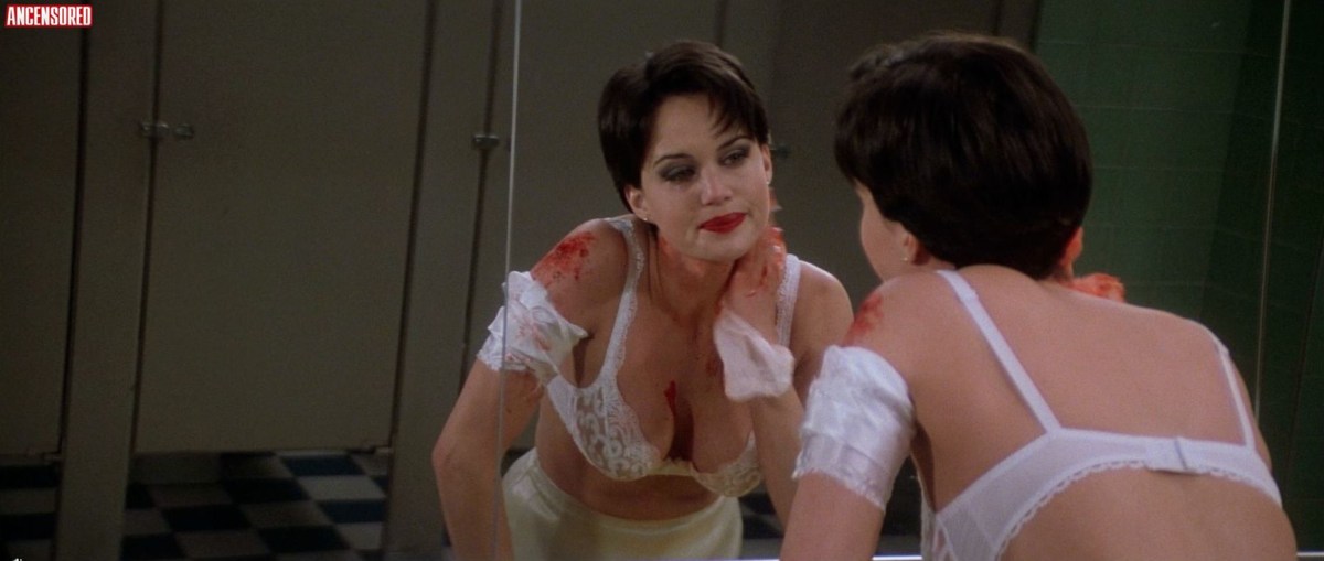 Эротический фильм с Карлой Гуджино