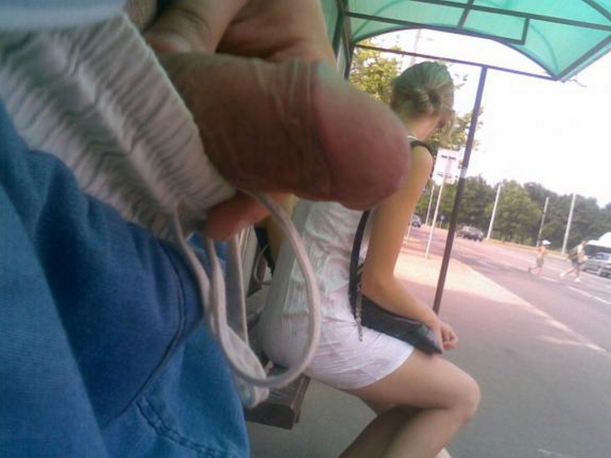 Дрочка на девушек на улице