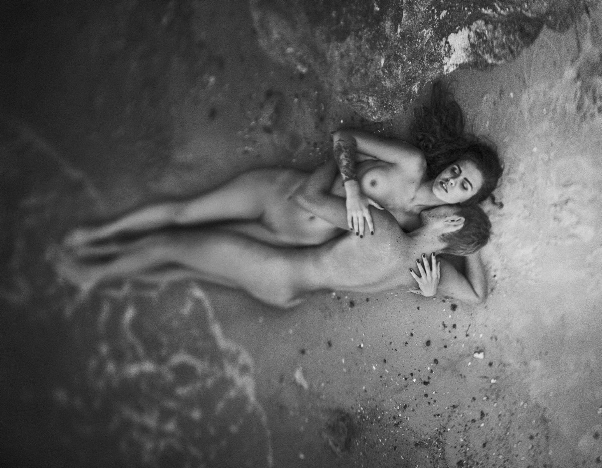 Фотохудожник семейное ню