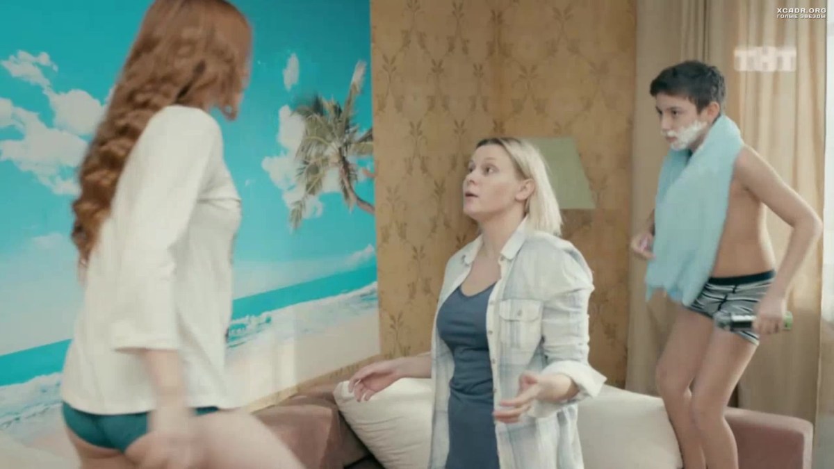 Ксения Суркова в бане сериал Ольга