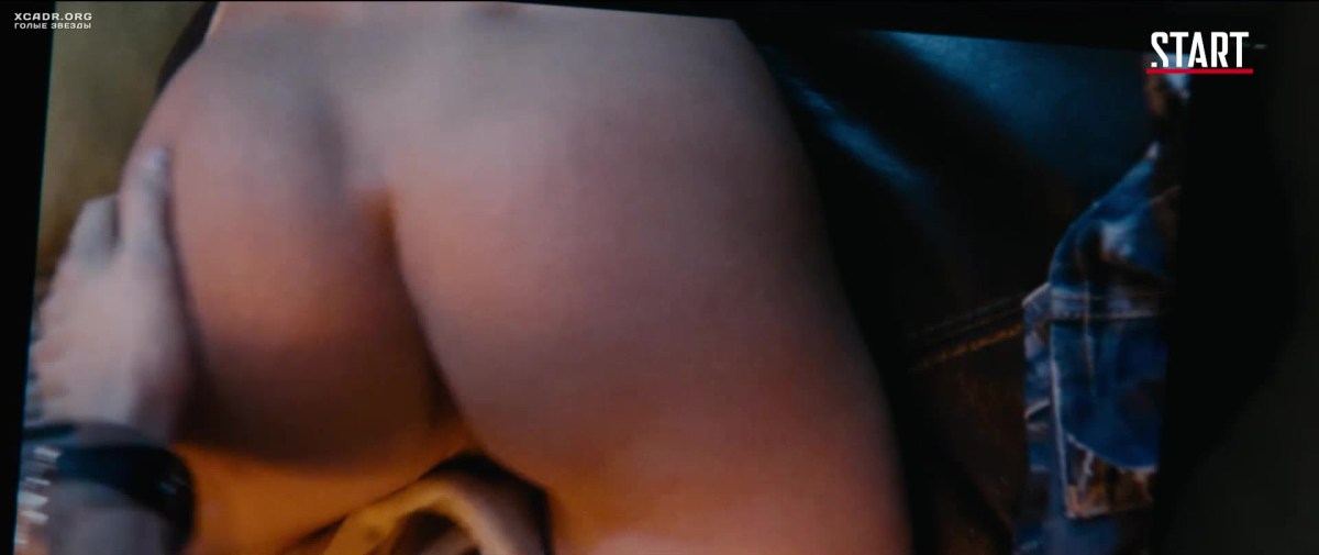 Кристина Асмус голая без трусов