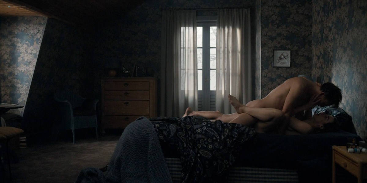 Джина Стибиц hot